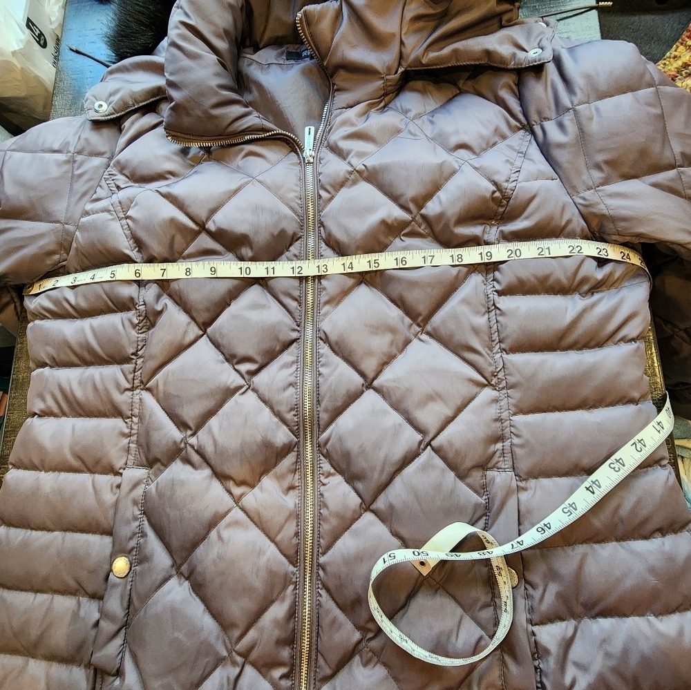KENNETH COLE PUFFER COAT - Picture 3 of 5